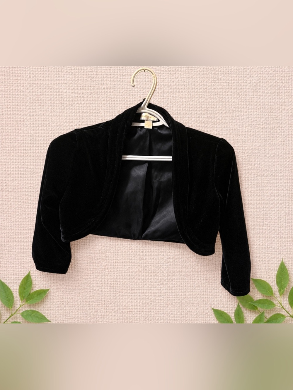Limited Too Black Velvet Cropped Jacket – Size M